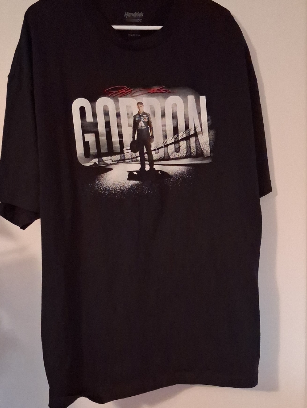 Men's Black Gordon Graphic Tee - Crew Neck Short Sleeve